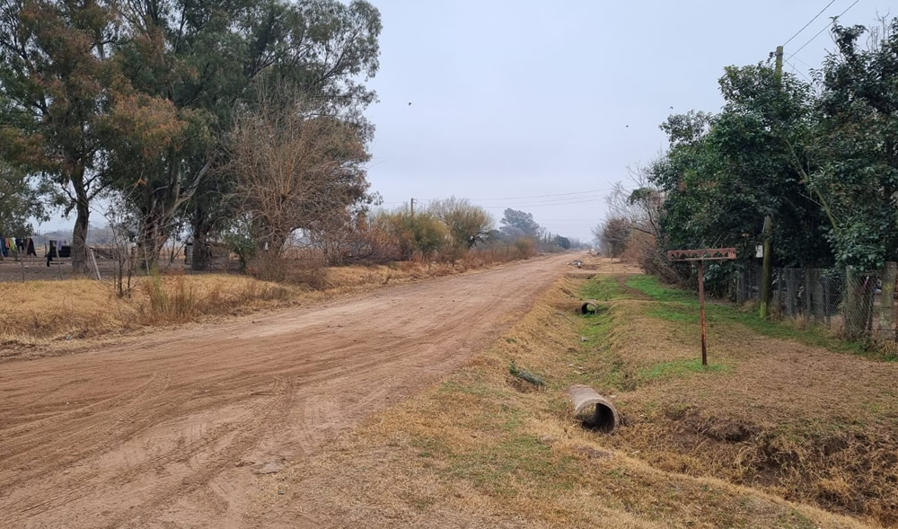 Compactación de suelo en calles del barrio San Martín