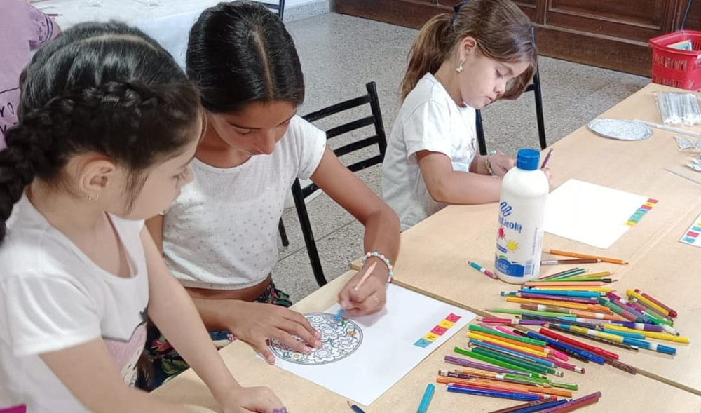 Inició el Taller «Creando» para niños en Rufino